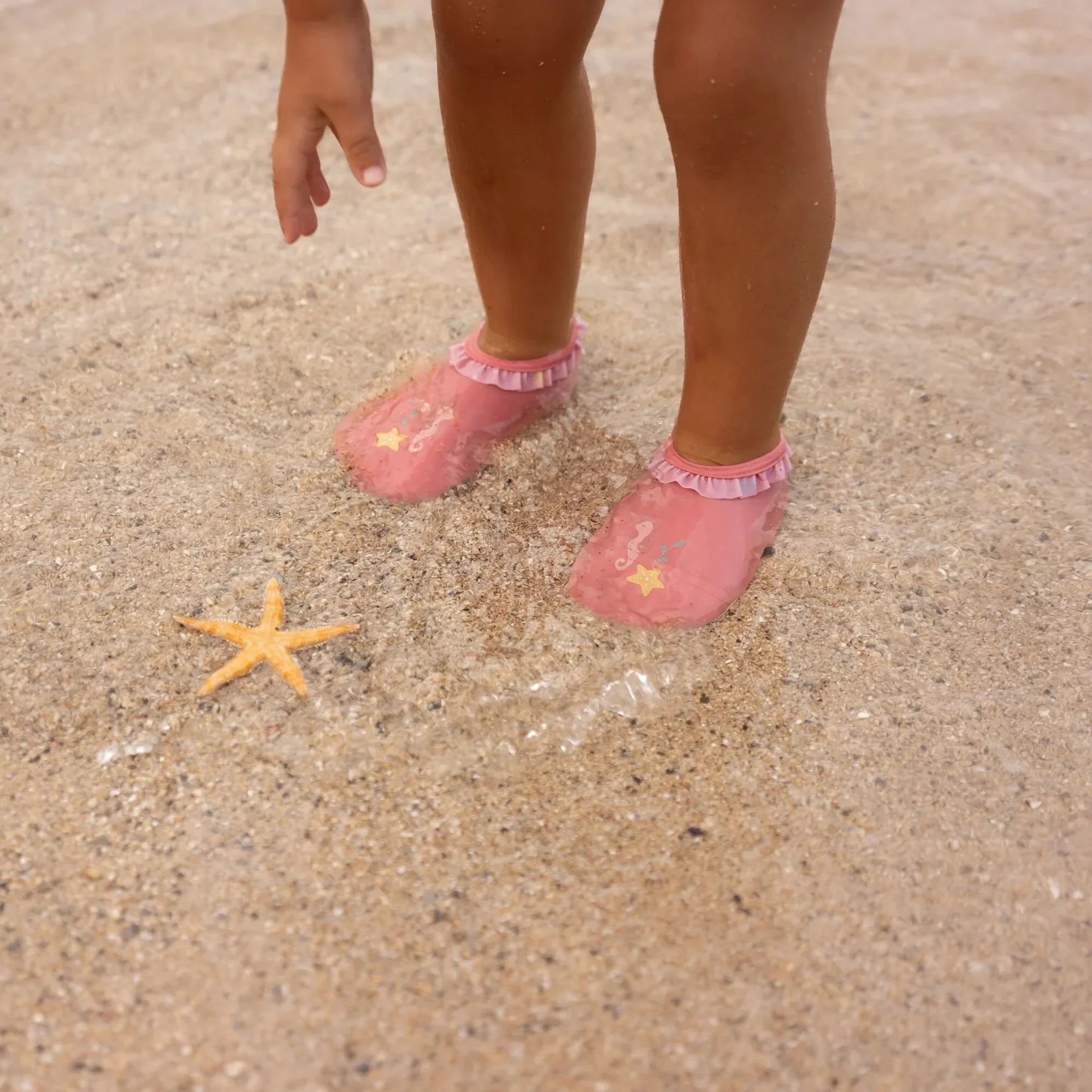 Little Dutch Strandschoenen Sunny Flowers Rouge