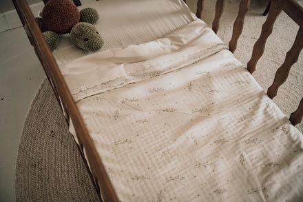 *  Koeka Aankleedkussenhoes Coast | Warm White 45x73cm