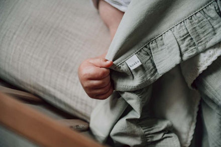 Koeka Wieglaken En Hoeslaken Set Ruffle Faro | Sage