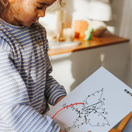 Kidywolf Kidyneon Light-Up Wall Art Craft Kit | Once Upon A Time