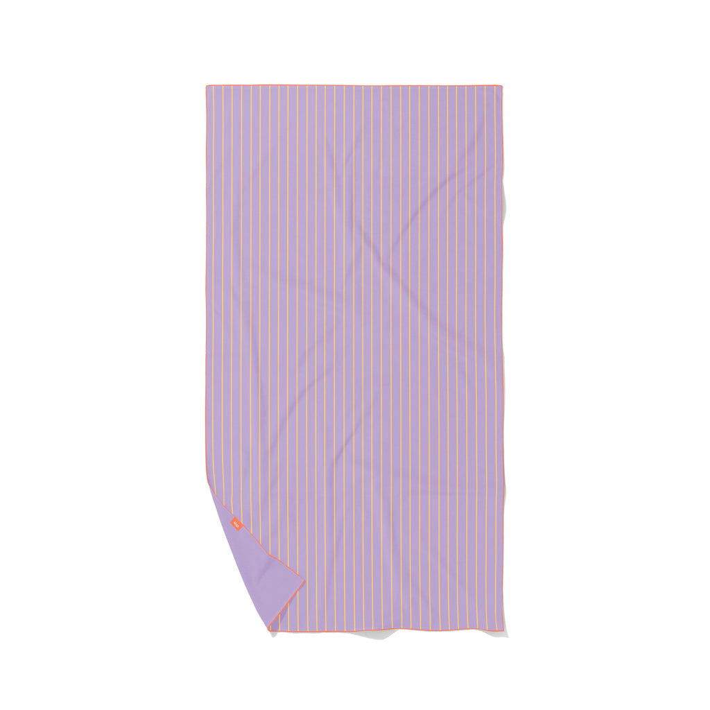 Quut Play Towel Strandhanddoek Large | Hopscotch 180x100 cm