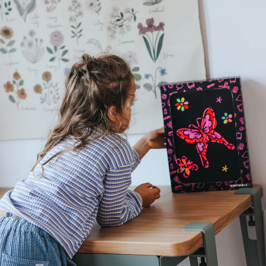 Kidywolf Kidyneon Light-Up Wall Art Craft Kit | Once Upon A Time