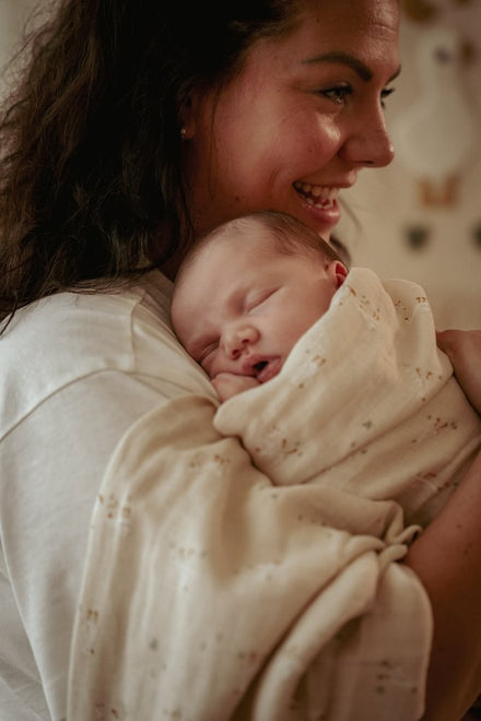 Little Dutch Swaddle Doek Hydrofiel Little Goose 120x120 | Beige