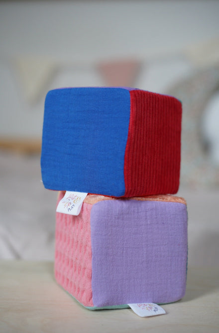 Pit & Play Regenboog Dobbelsteen | Pastel