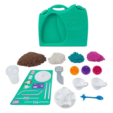 Kinetic Sand Cafe Case speelset met cafékoffer en 793 g zand in 4 kleuren bij De Gele Flamingo
