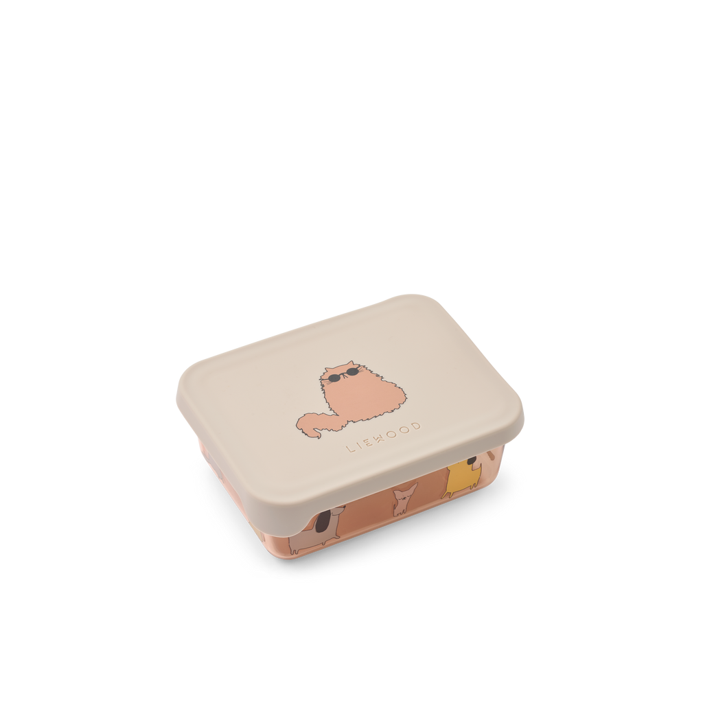 Liewood Ako Tritan Snack Box | Cats And Dogs / Sandy