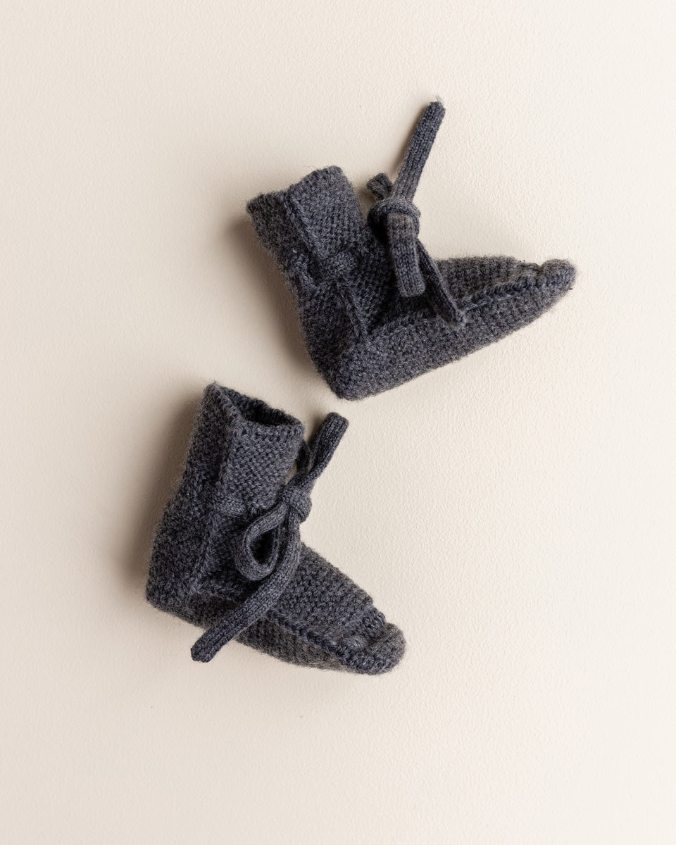 Hvid Booties | Charcoal