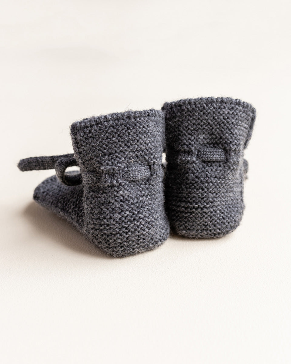 Hvid Booties | Charcoal