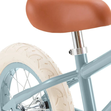 Banwood First Go balance bike in Teal met 12 inch wielen en ergonomisch zadel, De Gele Flamingo