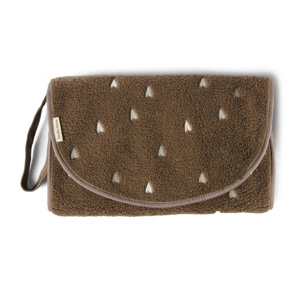 Studio Noos Brown Teddy Hearts Chaninging Mat