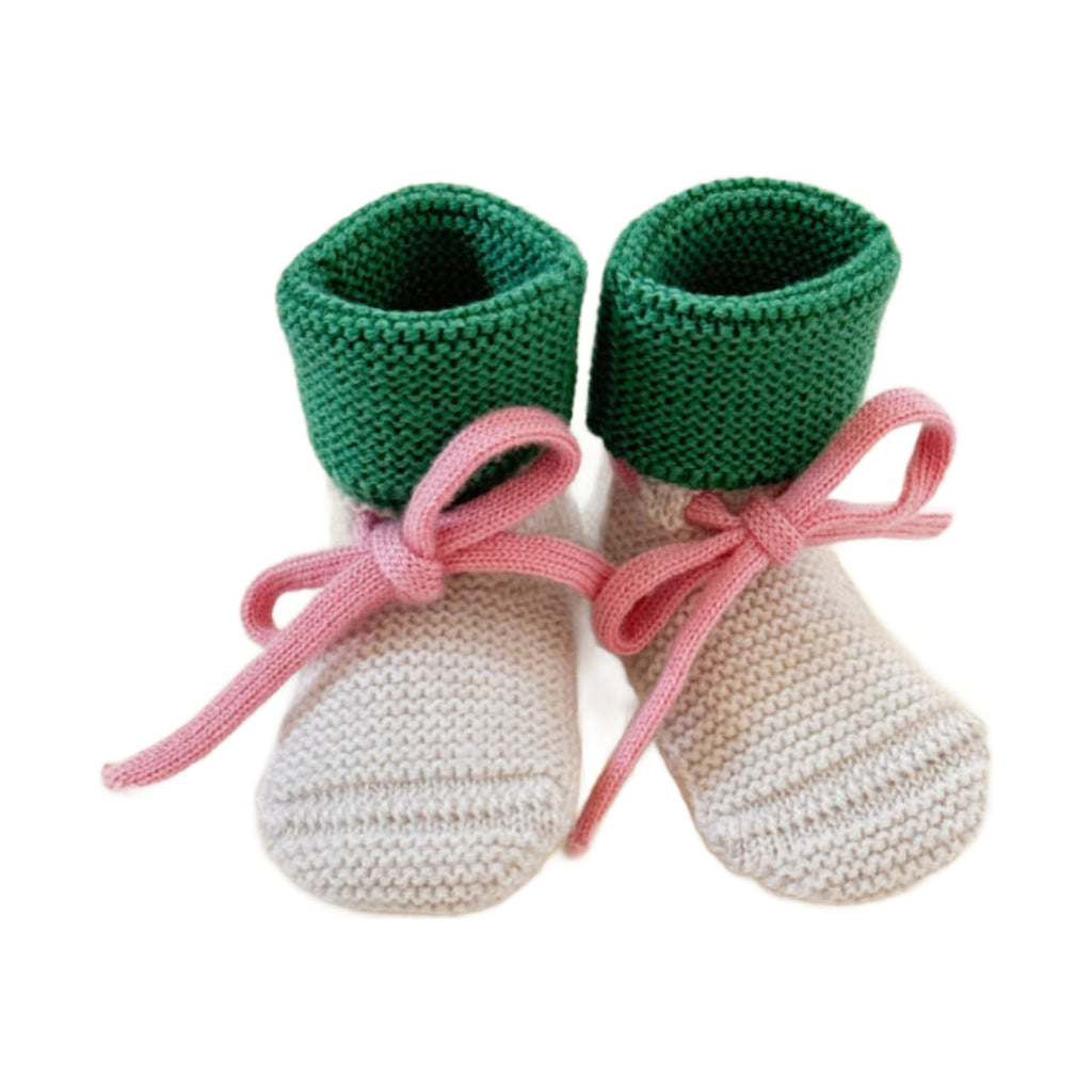 Hvid Booties Cream/Grass op witte achtergrond