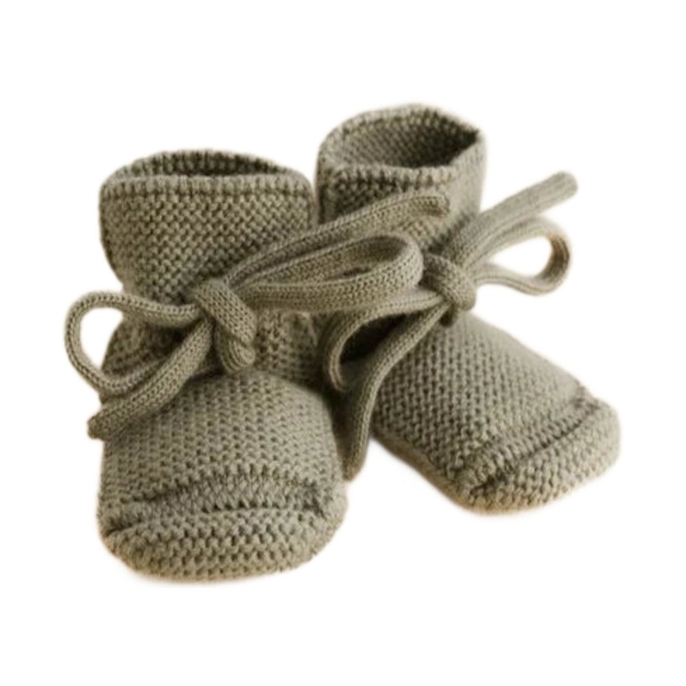 Hvid Booties Artichoke op witte achtergrond