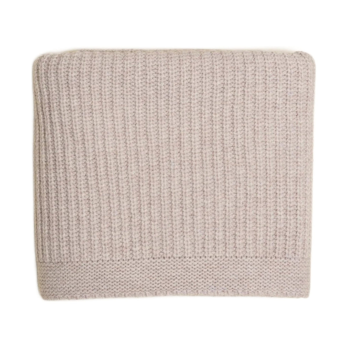 Hvid Deken Kiki Soft Beige op witte achtergrond