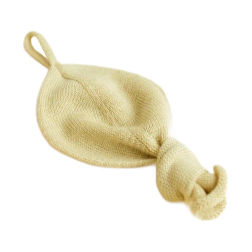 Hvid Fopspeendoekje Titi Light Yellow op witte achtergrond