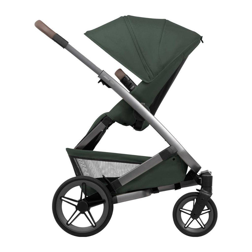 Joolz Kinderwagen Geo5 Complete Set Forest Green, zitje in zijaanzicht