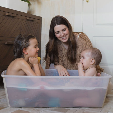 Stokke Flexi Bath XL Sandy Beige, sfeerbeeld