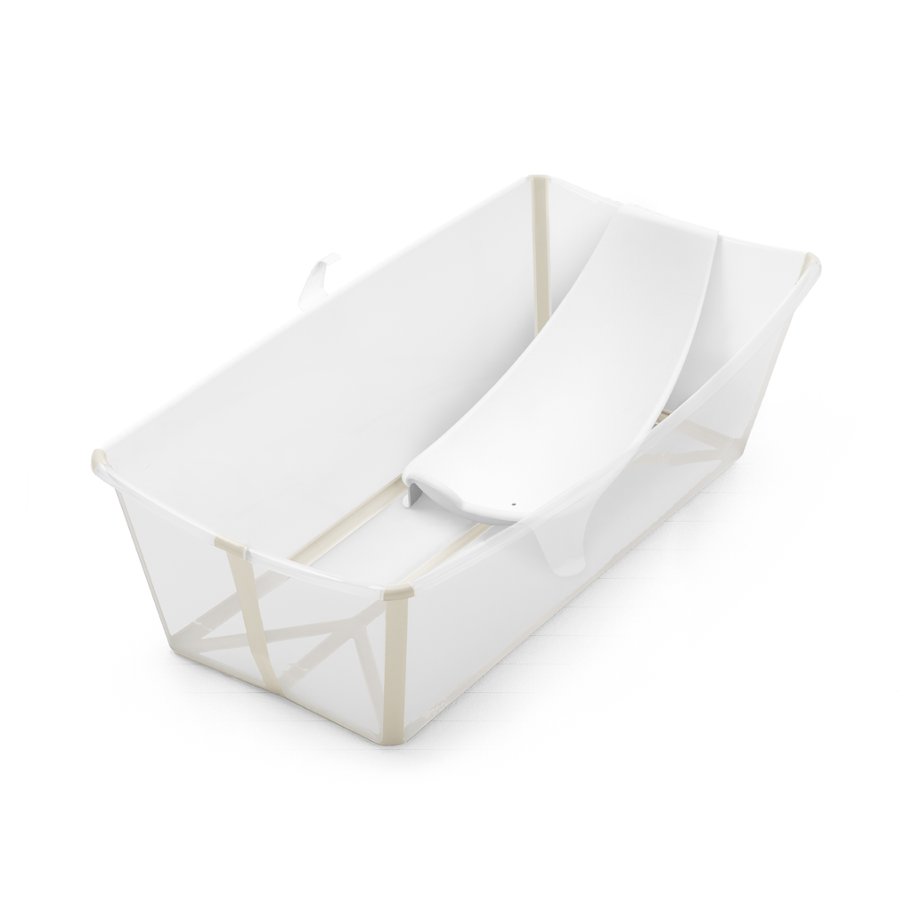 Stokke Flexi Bath XL Sandy Beige, productfoto op witte achtergrond, met Newborn Set