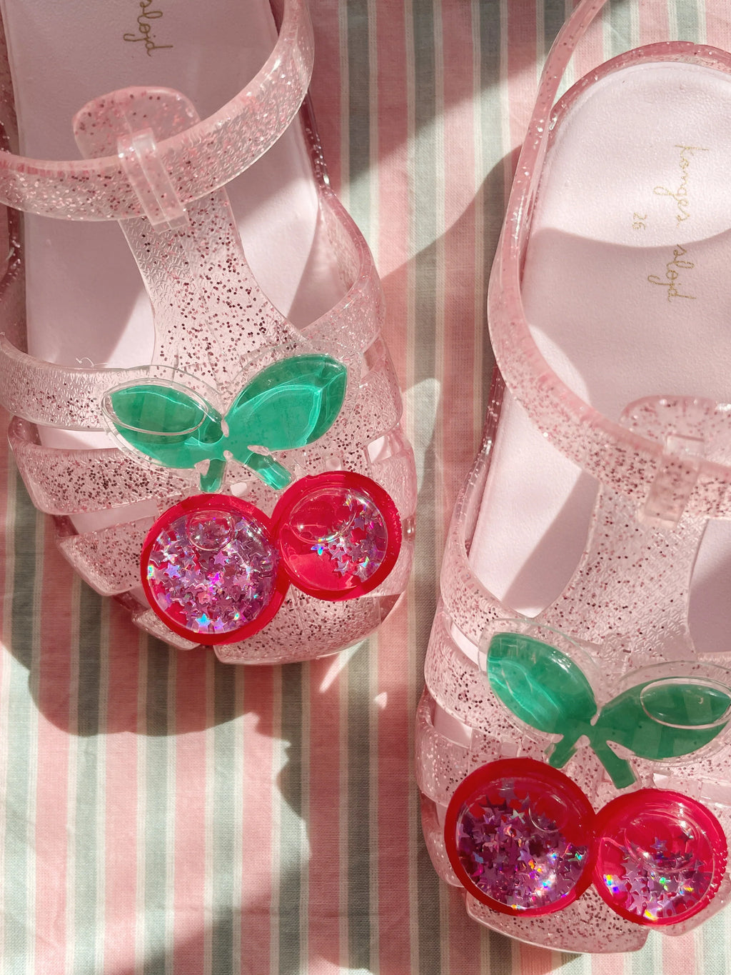 Konges Sløjd Lilo Sandalen | Cherry