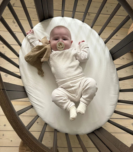 Stokke® Sleepi MINI 64x85x82 cm | Warm Brown