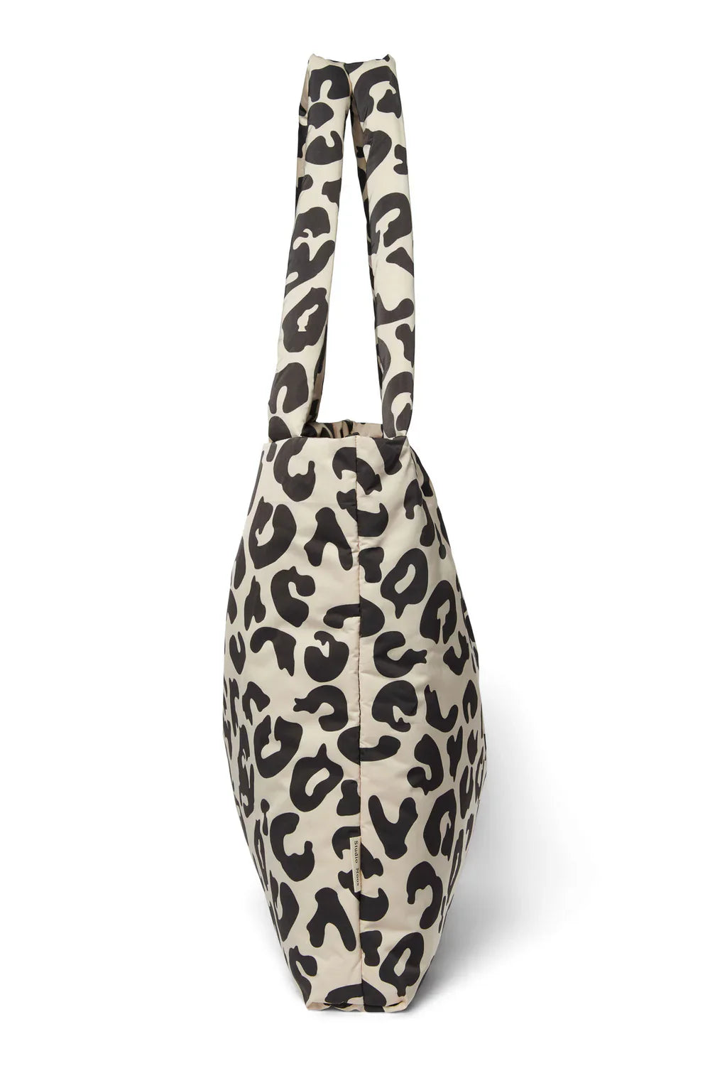 Studio Noos Mom Bag Holy Cow Brown