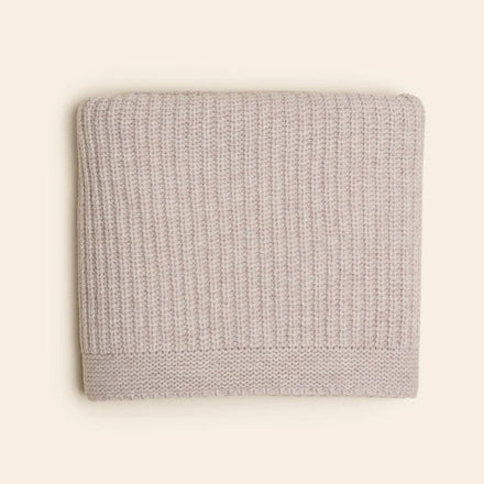 Hvid Kiki babydeken in Soft Beige van 100% merino lamswol, 70 x 95 cm, bij De Gele Flamingo