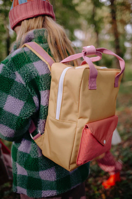 Sticky Lemon Rugzak Medium Envelope | Apple Grub