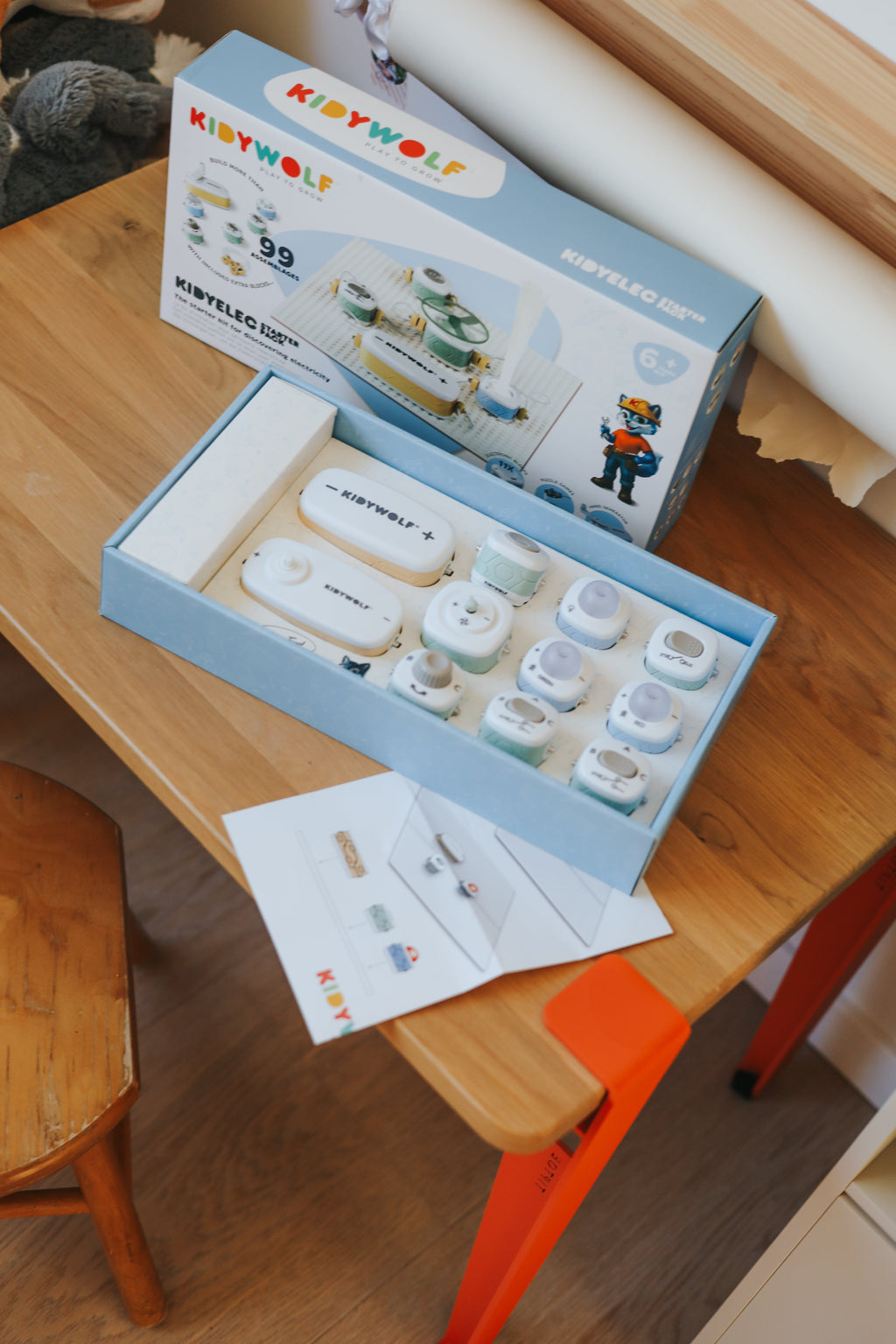 Kidywolf Kidyelec-Expert - My First Electricity Kit – 11 Pieces