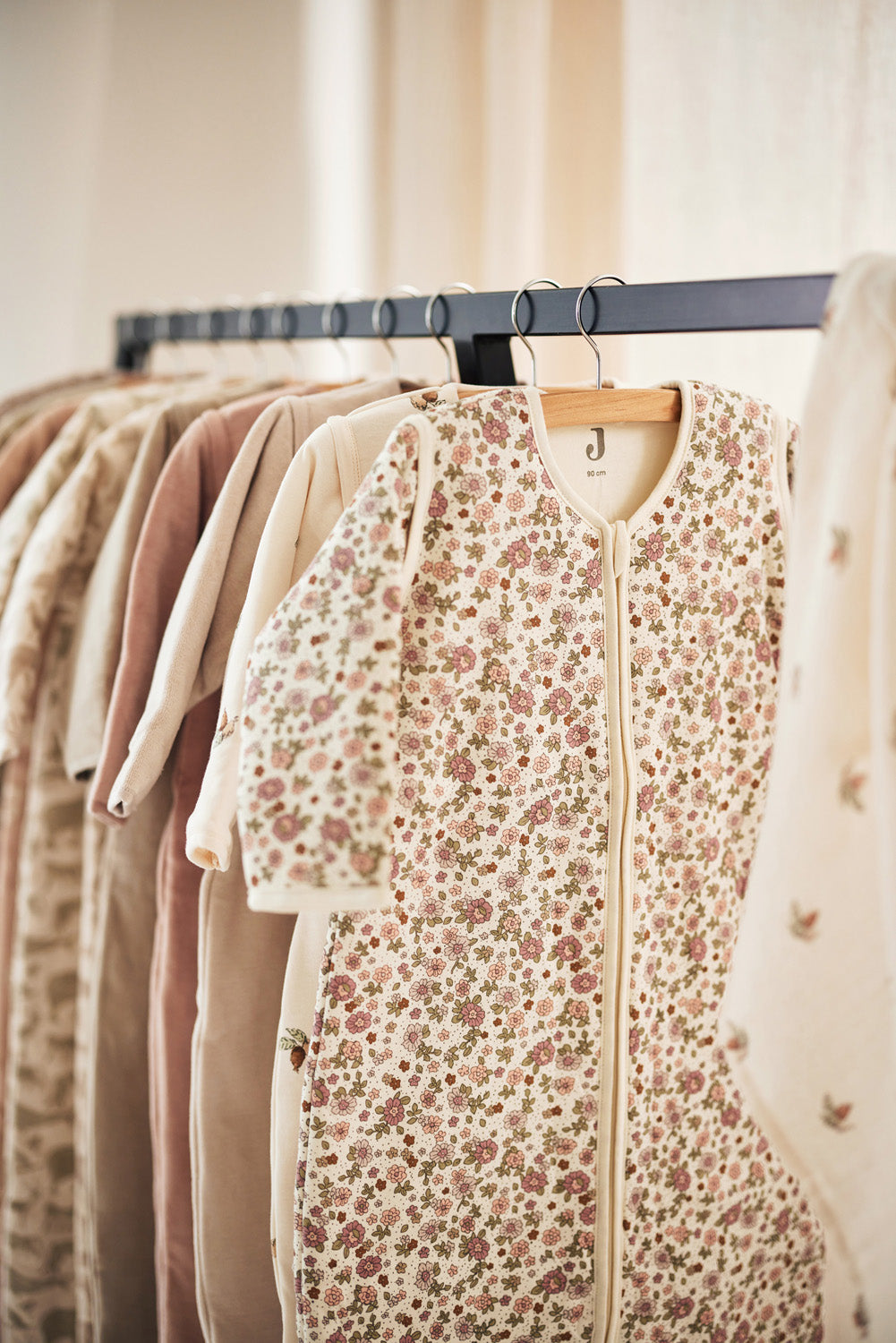 * Jollein Slaapzak Met Afritsbare Mouw 70cm | Retro Flowers