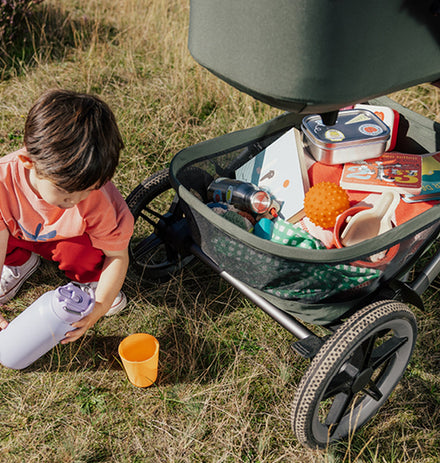 Joolz Kinderwagen Geo5, de extra grote boodschappenmand onder de wagen
