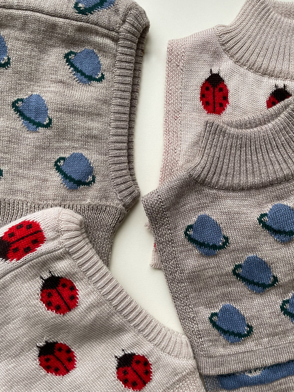 Konges Sløjd Wintermuts Belou Knit Balaclava | Ladybug  *