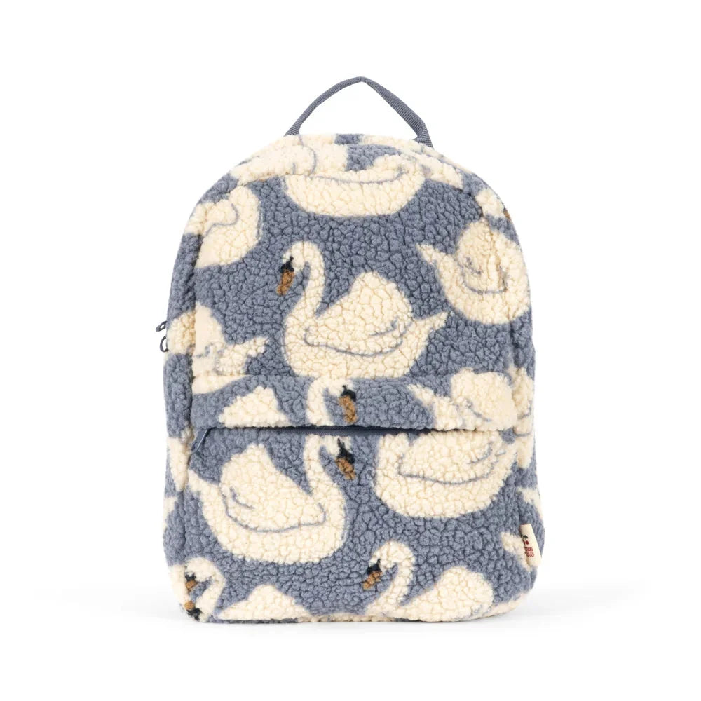 Konges Sløjd Jody Teddy Mini Rugzak in Swan, zachte kinderrugzak van teddyfleece, bij De Gele Flamingo