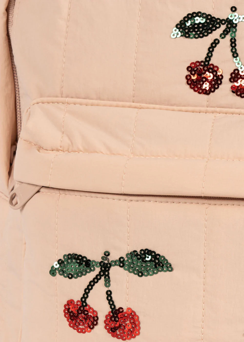 Konges Sløjd Juno Sequin Rugzak Cameo Rose met verstelbare borstband voor draagcomfort, bij De Gele Flamingo