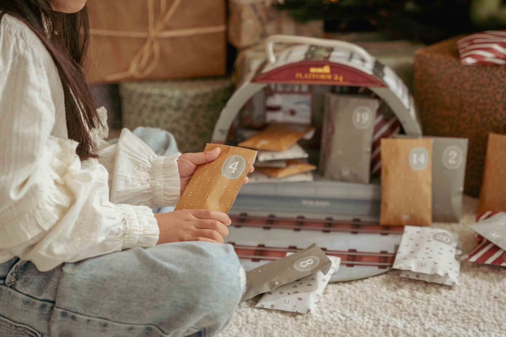 * Little Dutch Aftelkalender Treinbaan