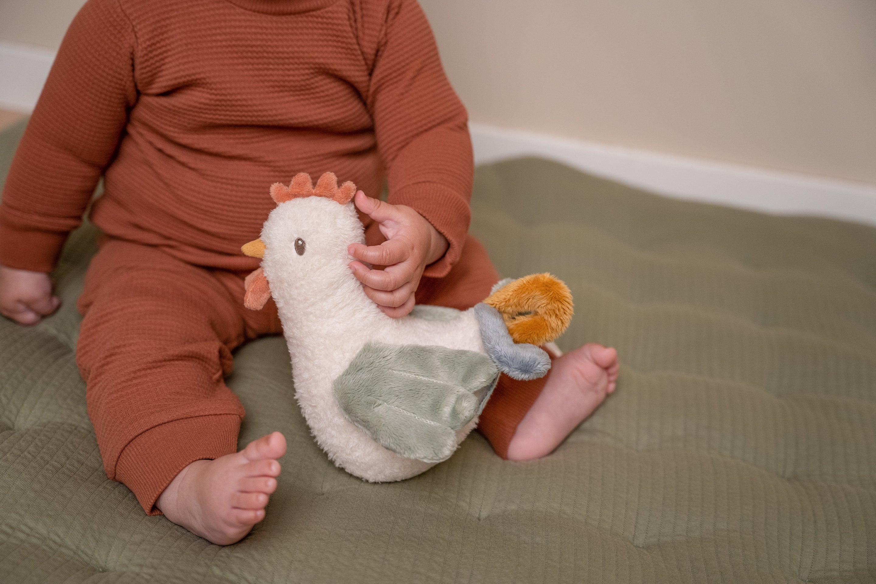 * Little Dutch Knuffel Tuimelaar | Kip Little Farm