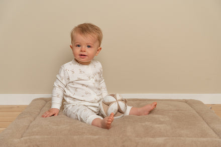 * Little Dutch Grijpbal Activiteitenbal | Baby Bunny