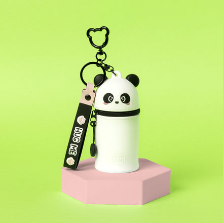 Legami Mini Kawaii panda portemonneetje, compact en handig onderweg, bij De Gele Flamingo