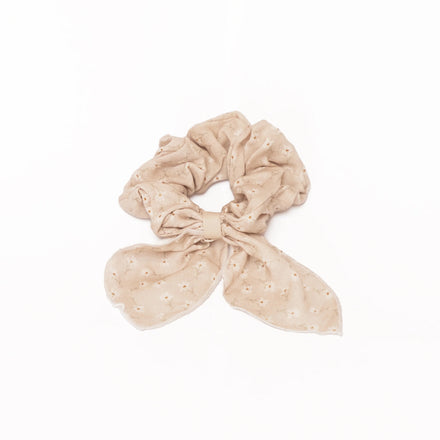 Mrs. Ertha Strik Scrunchie | Little Daisys