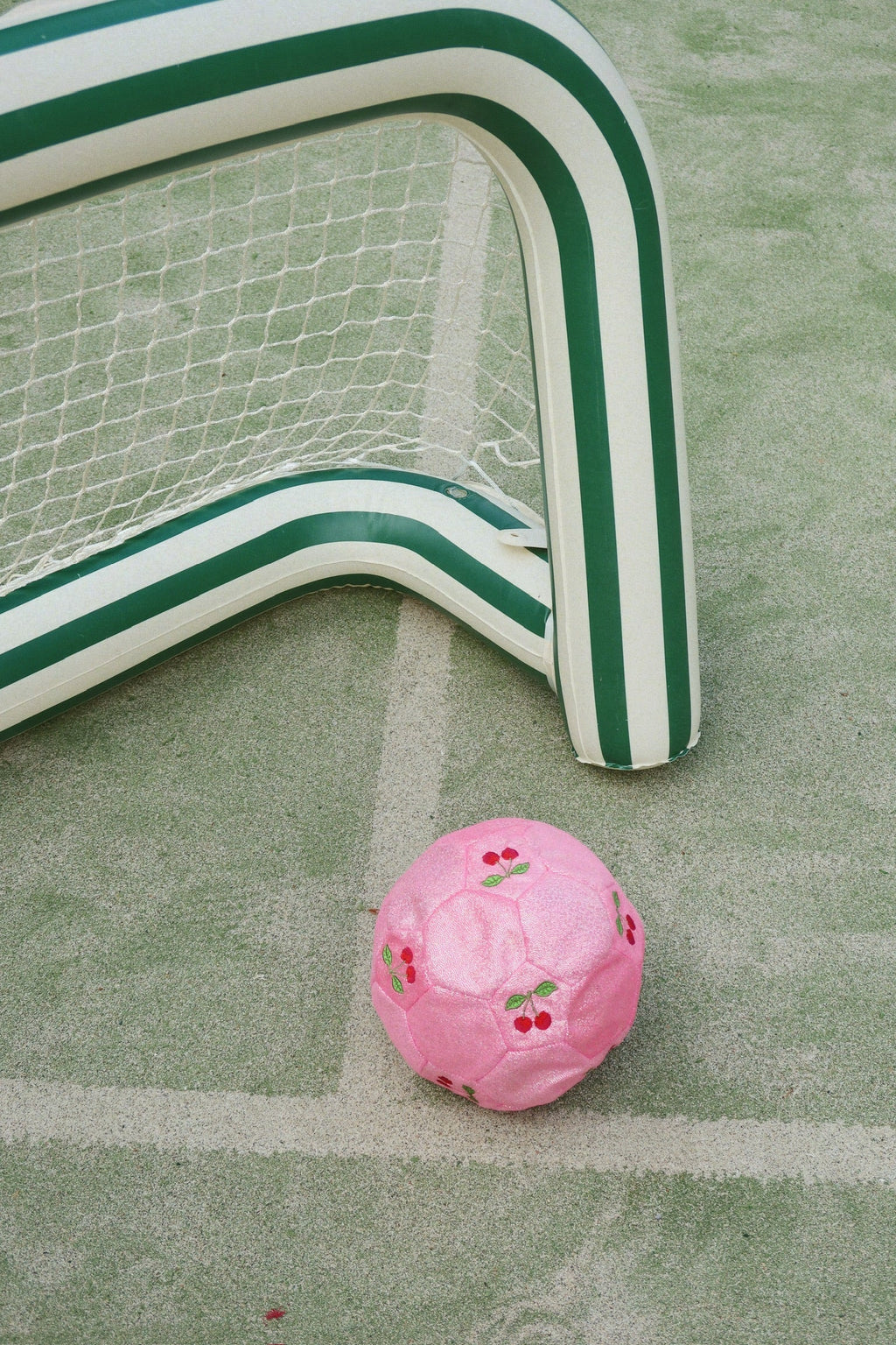 Konges Sløjd Opblaasbare Goal met Bal | Green Stripe