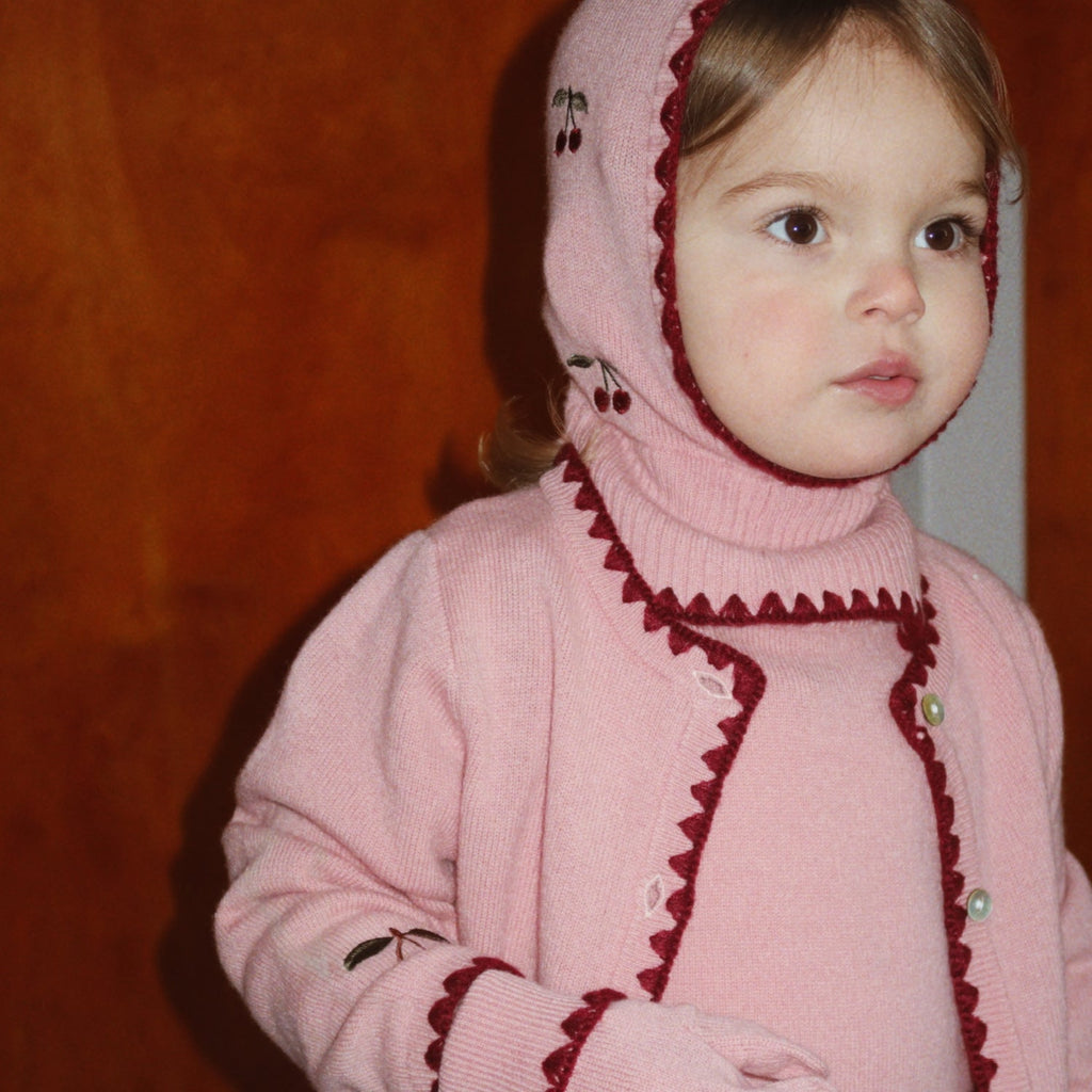 Konges Sløjd Vestje Collette Cardigan Pale Blush, sfeerbeeld van de Collette-lijn in pale blush