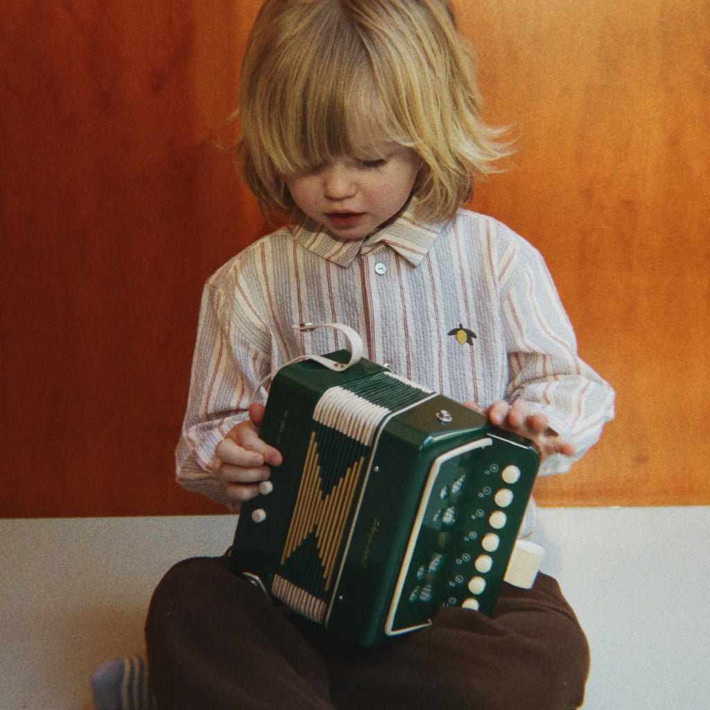 Konges Sløjd Muziekspeelgoed Harmonica Green, sfeerbeeld met ander Konges Sløjd muziekspeelgoed