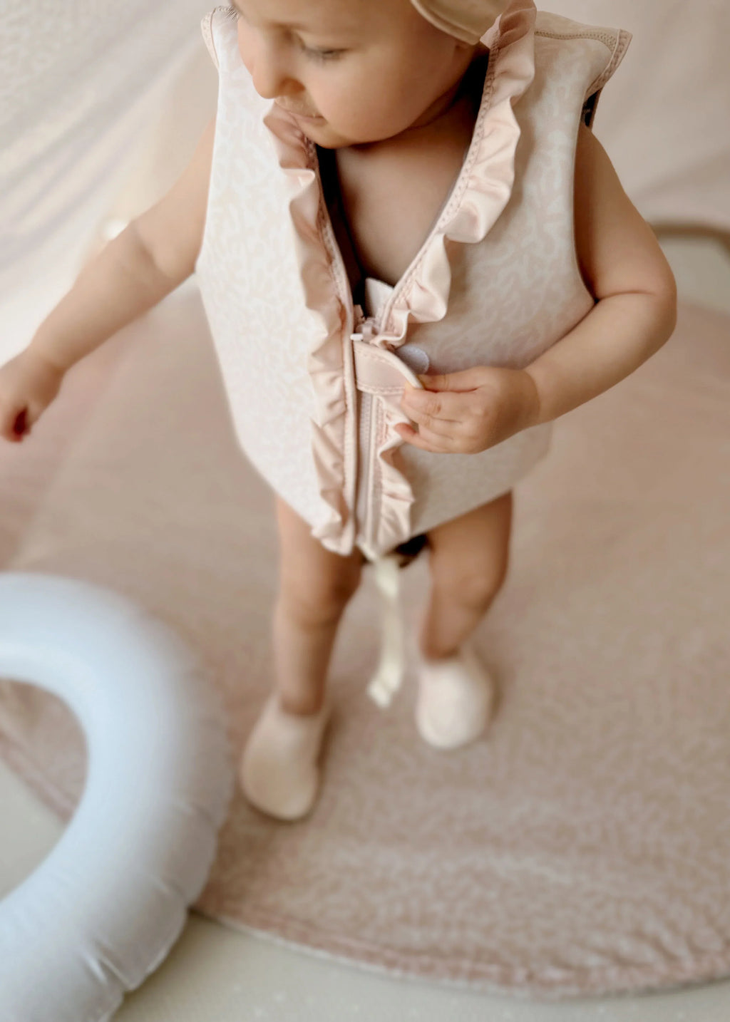 Mrs. Ertha Puddlies Zwemvest | Blushin Coral