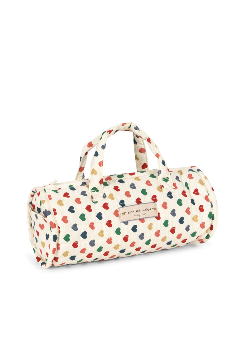 Konges Sløjd Poppenbedje Doll Travel Bed Coeur Coloré, derde productfoto op witte achtergrond