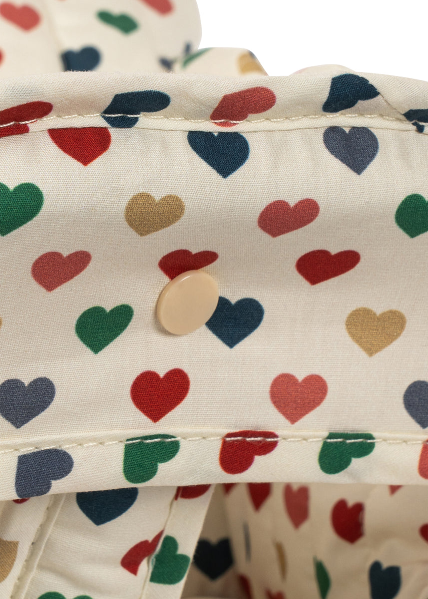 Konges Sløjd Poppenstoel Doll High Chair Coeur Coloré, vierde productfoto op witte achtergrond
