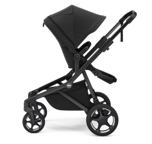 Thule Sleek 2 Stadskinderwagen | Black On Black - PRE ORDER LEVERING VANAF 15/09
