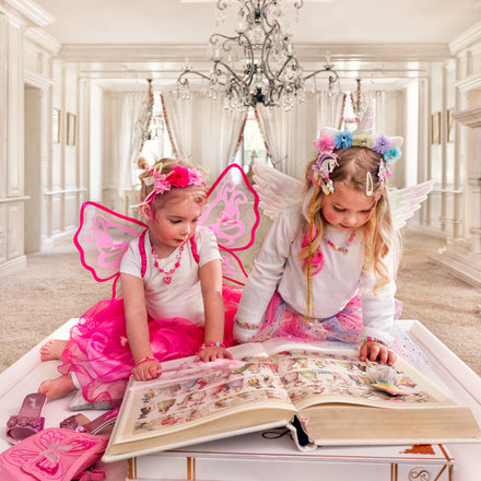 Souza Feeen Tutu Set Rosie Roze, kind draagt de roze feeen tutu set