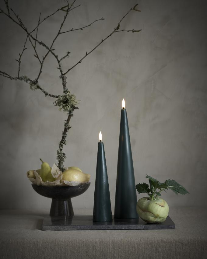 Uyuni LED Kaars Cone Candle 5,8x21.5 cm | Pine Green