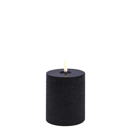 Uyuni LED Kaars Pillar Melted Candle 7,8x10 cm | Forest Black Rustic