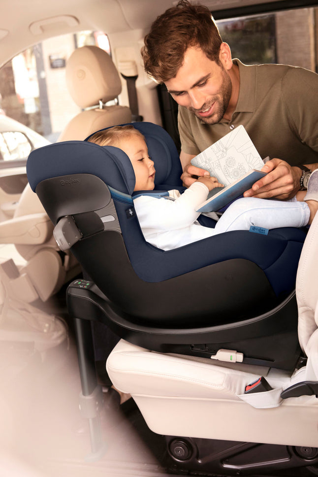 CYBEX Base One Black