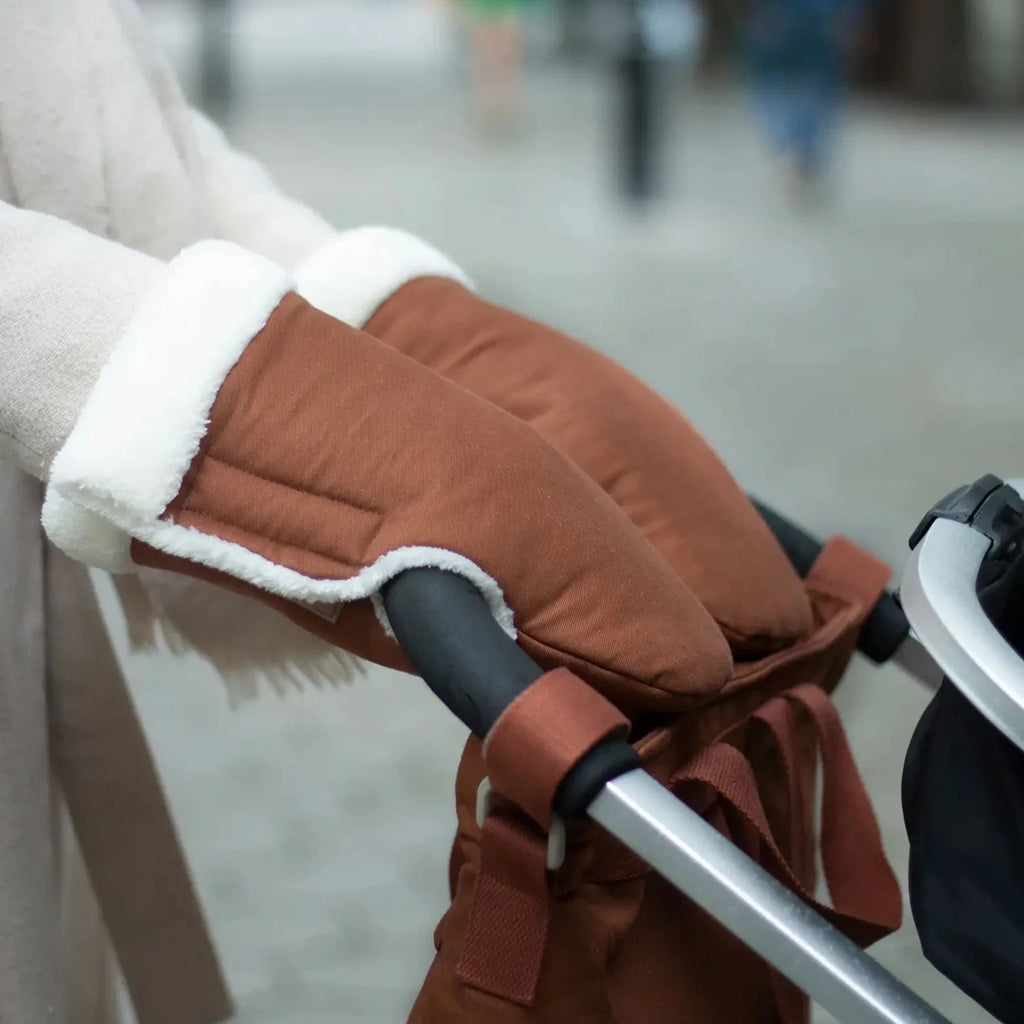 * Nobodinoz Hyde Park Buggy Wanten 18x30cm | Brick Brown