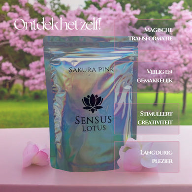 Sensus Lotus Lotuspoeder Sakura Pink, zakje tussen kersenbloesems met productvoordelen